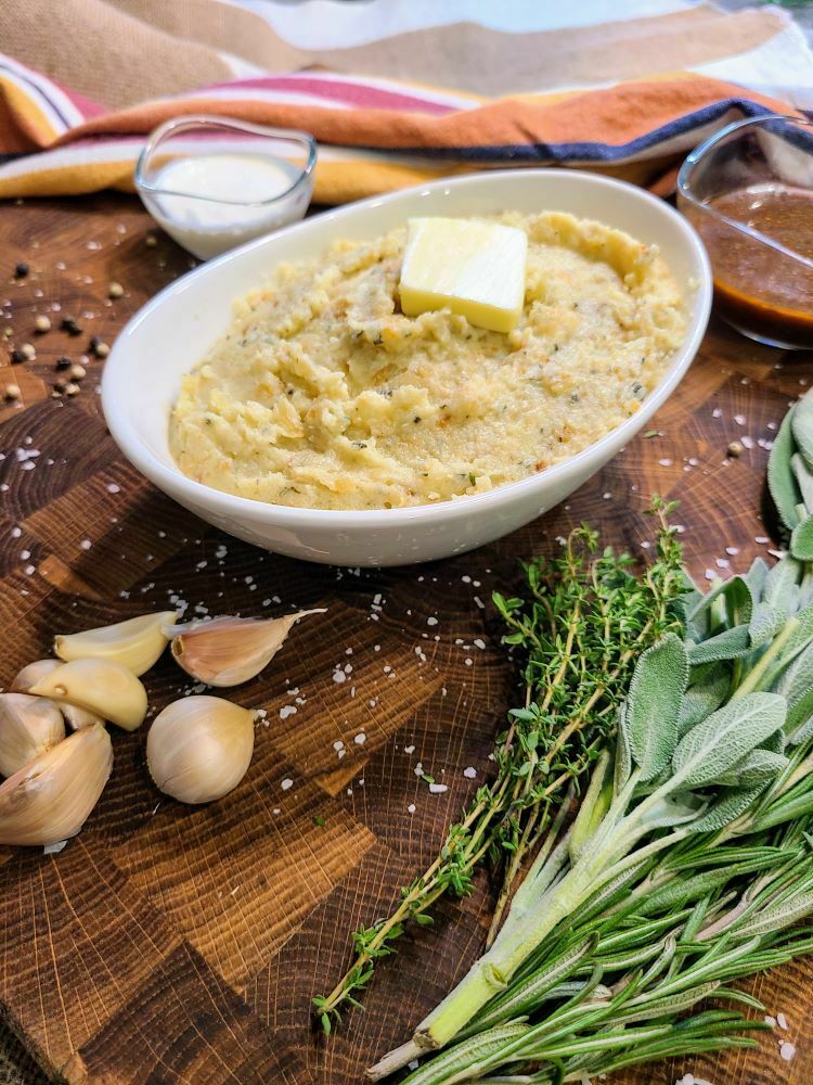 Garlic and Herb Roasted Mashed Potatoes