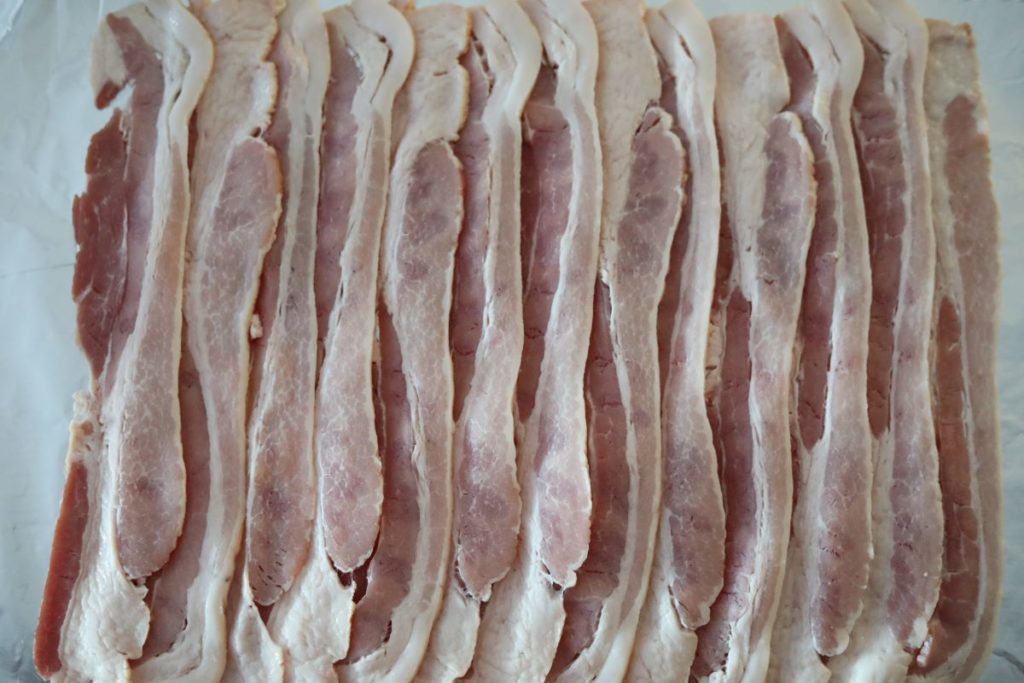 Bacon layer for pork loin