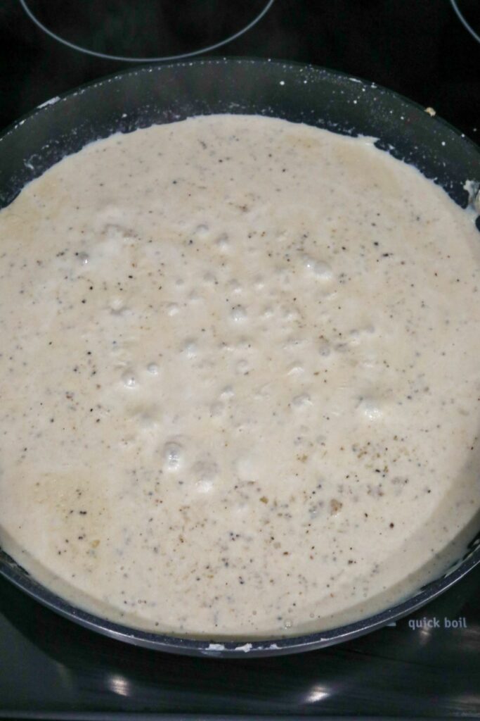 Gravy thickening in a pan