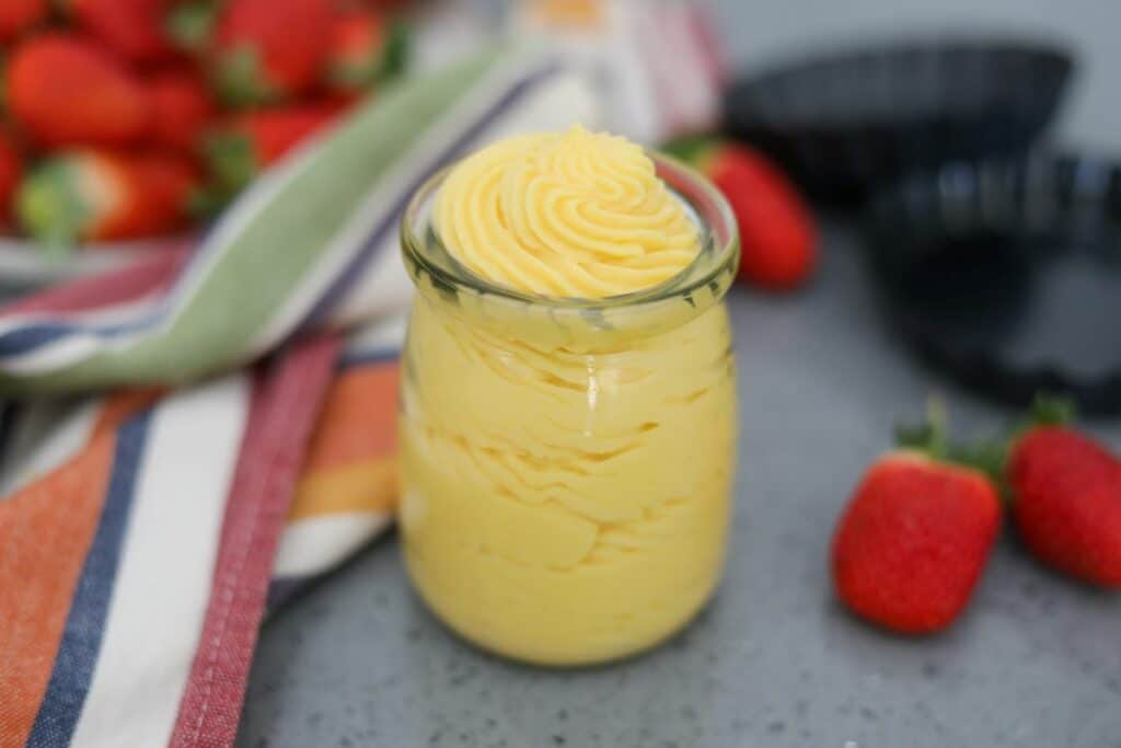 A jar of crème patisserie