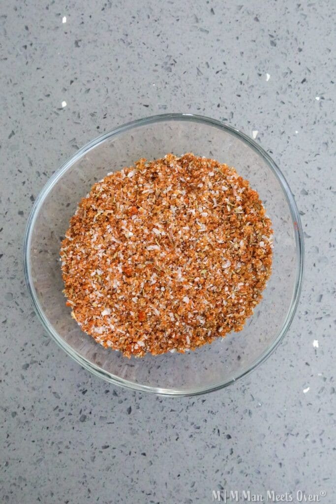 Mixed dry brine in a bowl