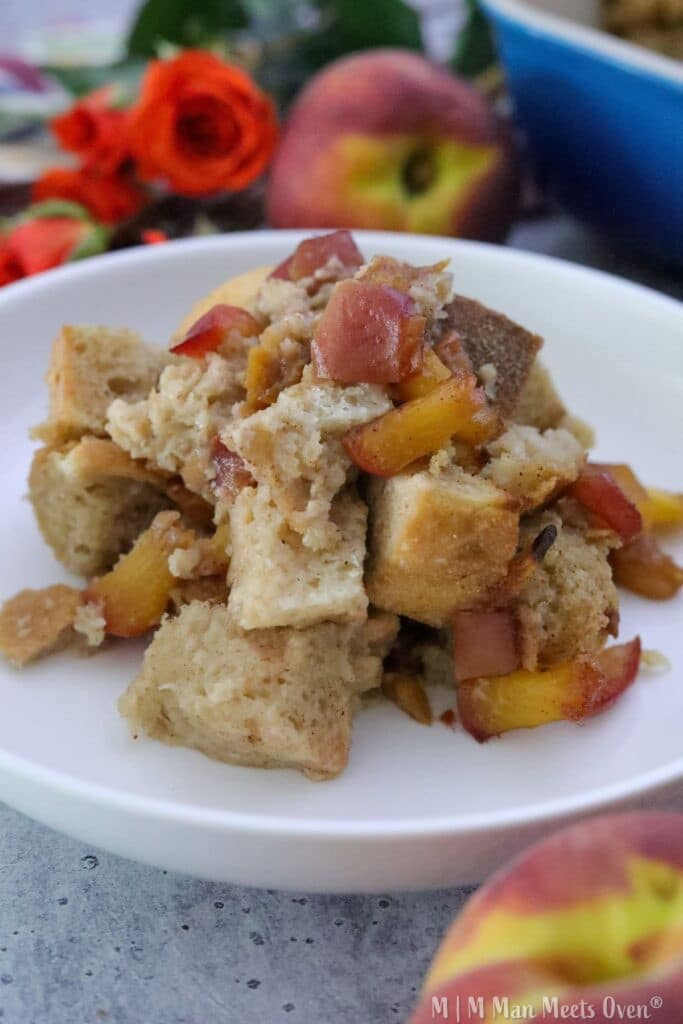Peach cobbler bread pudding dessert