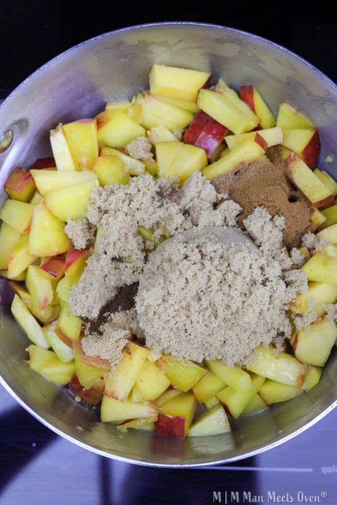 Chopped peaches with brown sugar topping