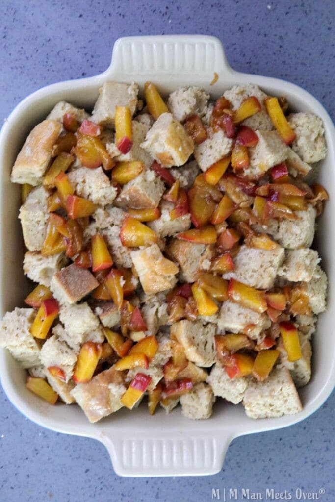 Bread pudding with peaches and sauce