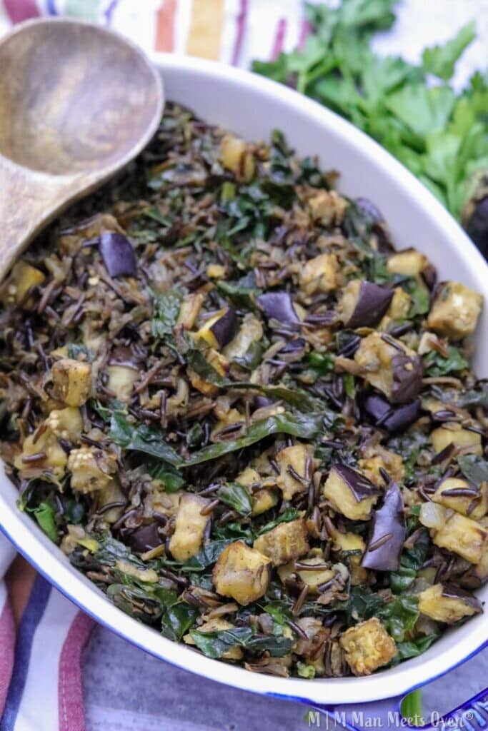 Vegetable dish with wild rice and herbs